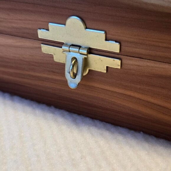 Cedar Box with Latch - Med Size - Picture 8 of 11